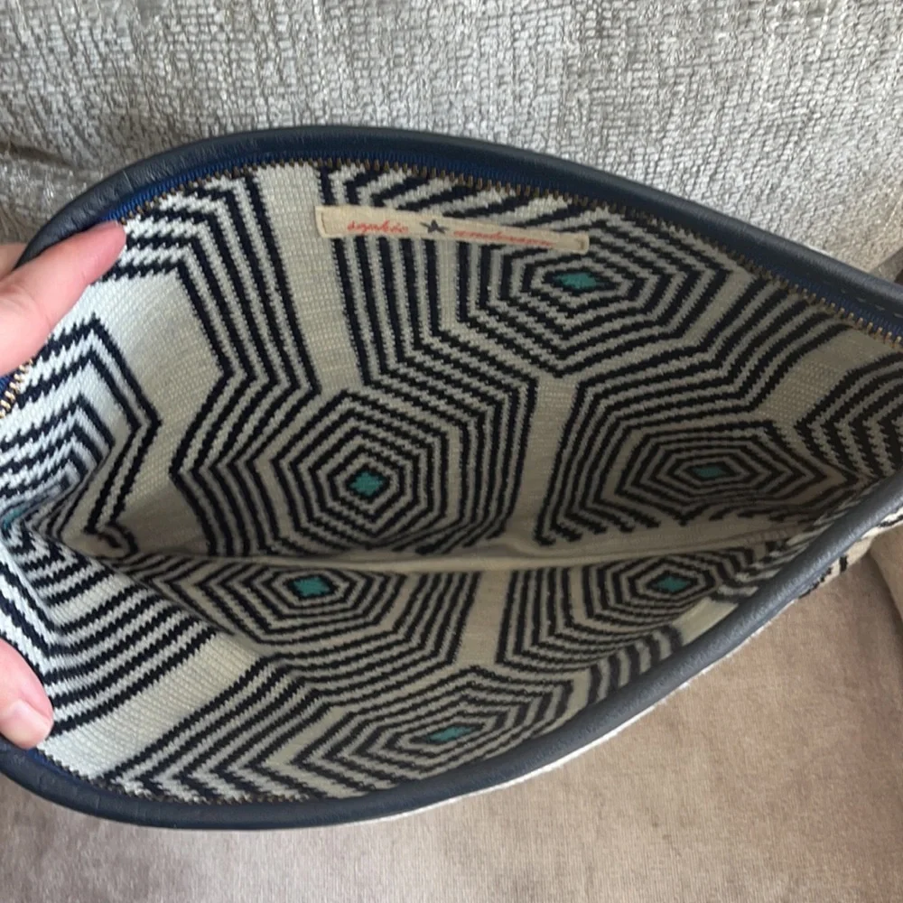 Sophie Anderson Camille Navy Green Natural Clutch - Picture 11 of 15